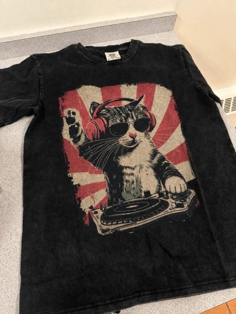 Black DJ Cat Graphic Tee – Vintage Style Comfort Colors Shirt